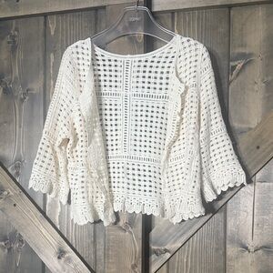 Great condition Women's Cream Crochet Cardigan